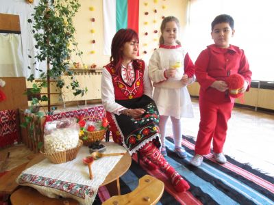 Празник с Баба Марта - ДГ Георги Иванов - Новачене